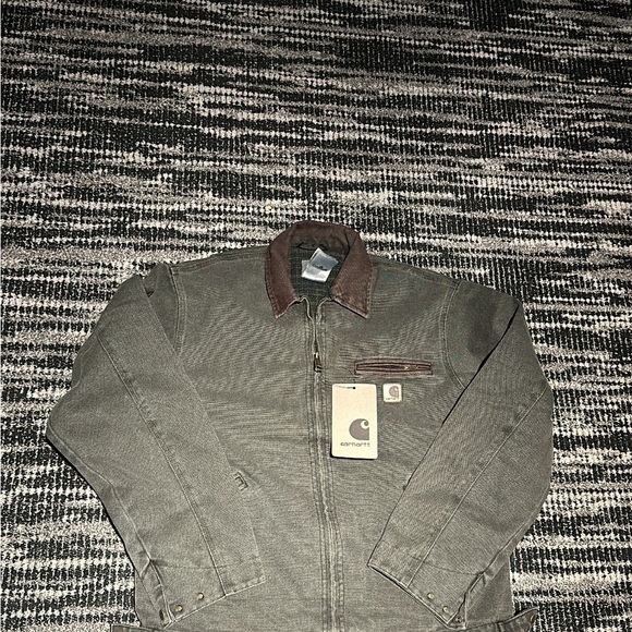 Carhart jacket - Picture 1 of 10